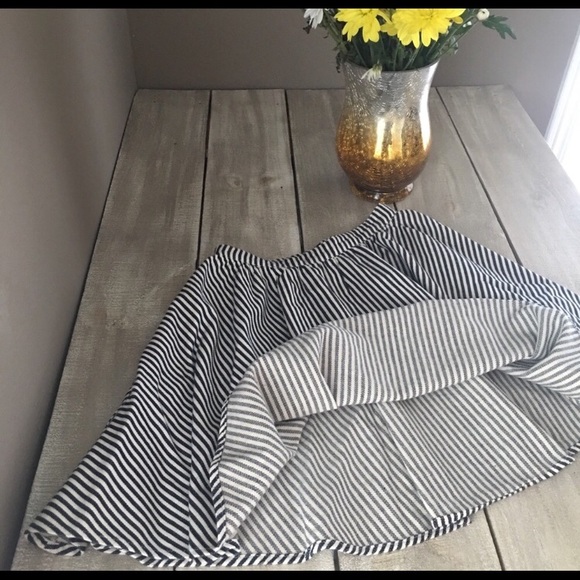 Lucca Couture Striped Skirt EXCELLENT CONDITION - Picture 5 of 8